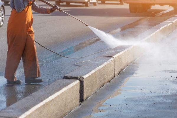 Commercial Concrete Cleaning in Santa Maria
