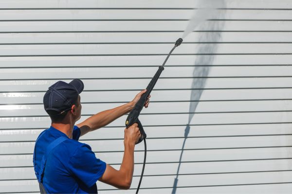 Siding Washing in Santa Maria