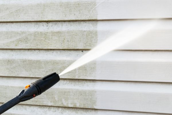 House Exterior Cleaning in Santa Maria