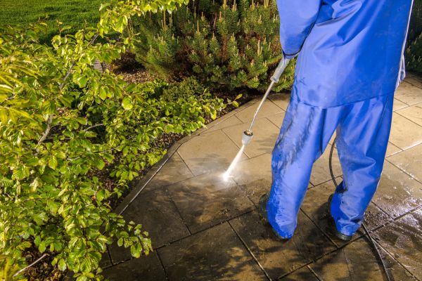 Hardscape Cleaning in Santa Maria
