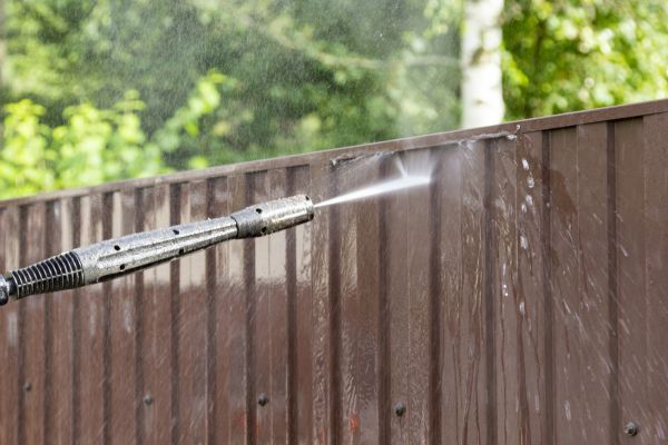 Vinyl Fence Cleaning in Santa Maria
