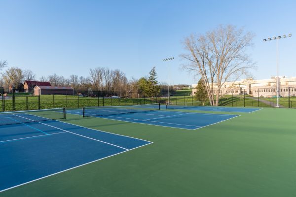 Tennis Court Cleaning in Santa Maria