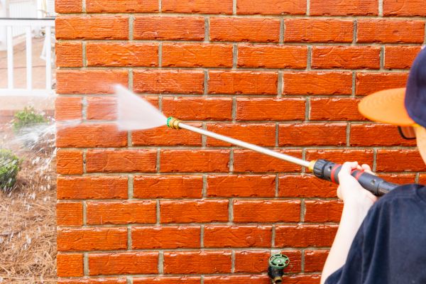 Wall Pressure Washing in Santa Maria